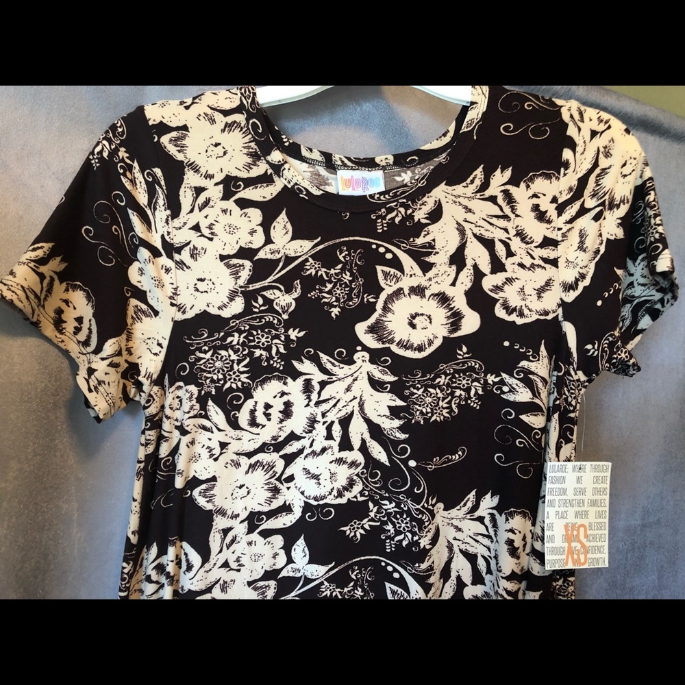 LuLaRoe Carly